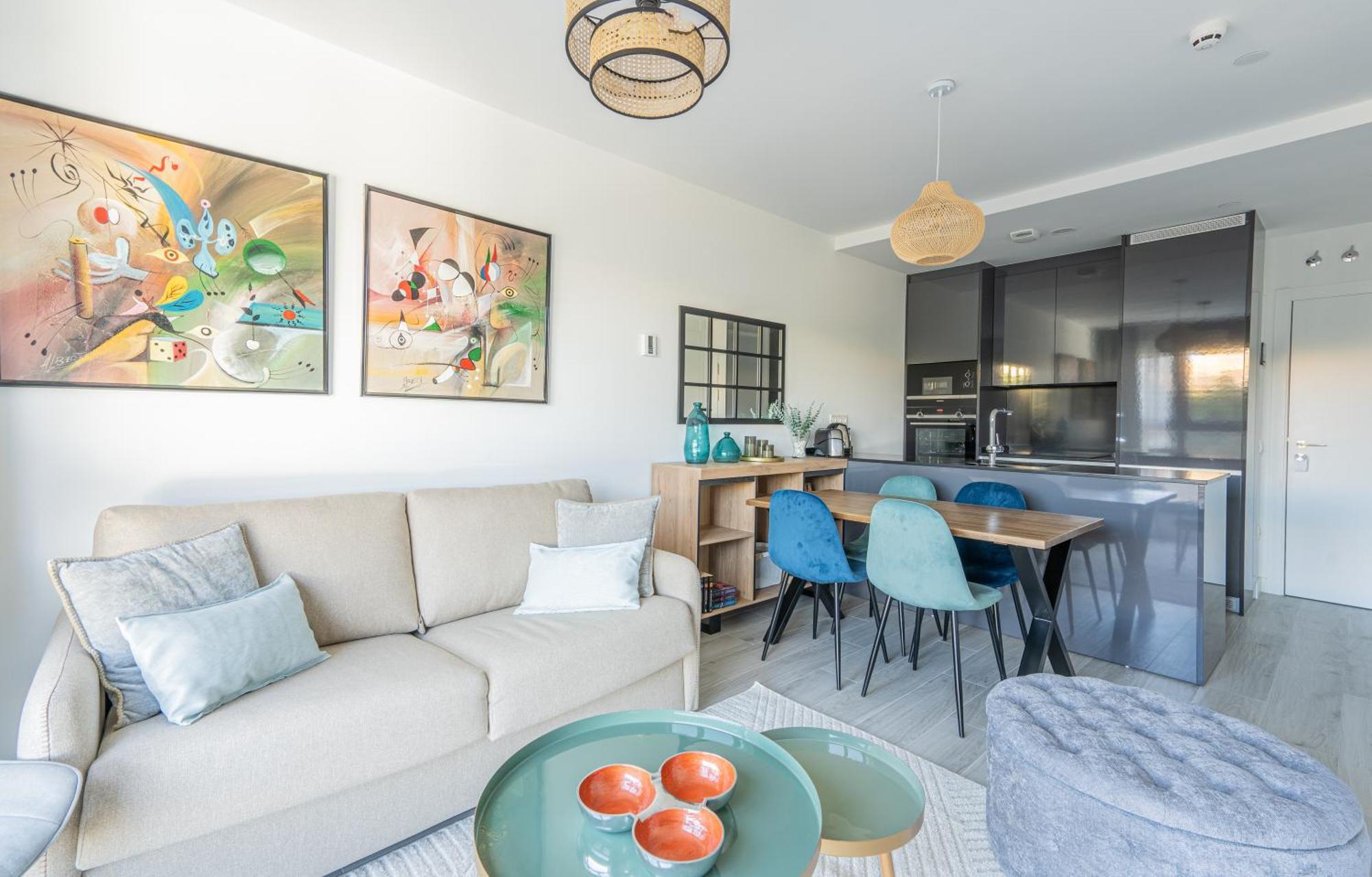 Stay U-Nique Apartments Martiricos มาลากา ภายนอก รูปภาพ